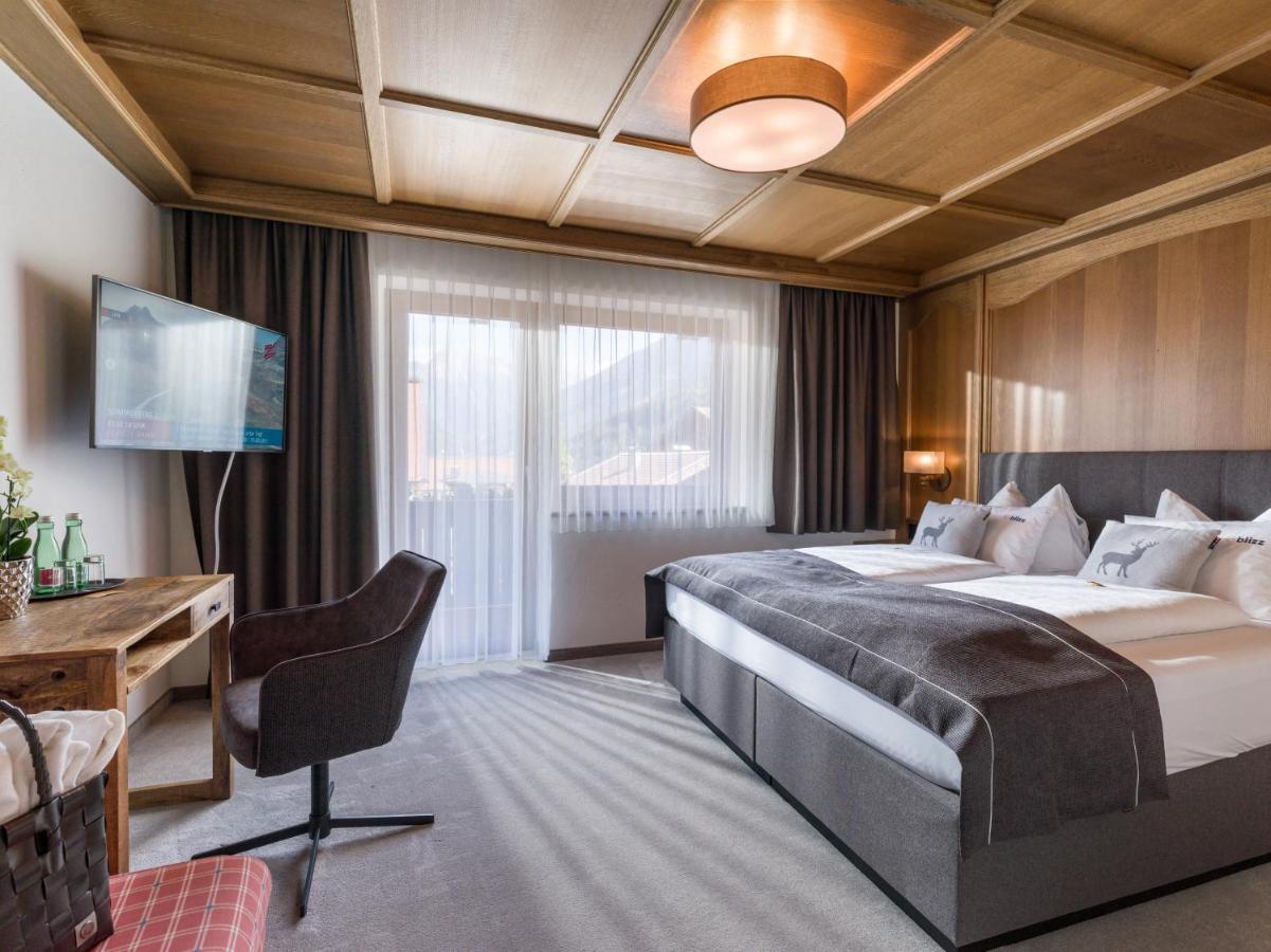 Hotel Blizz Finkenberg Eksteriør bilde