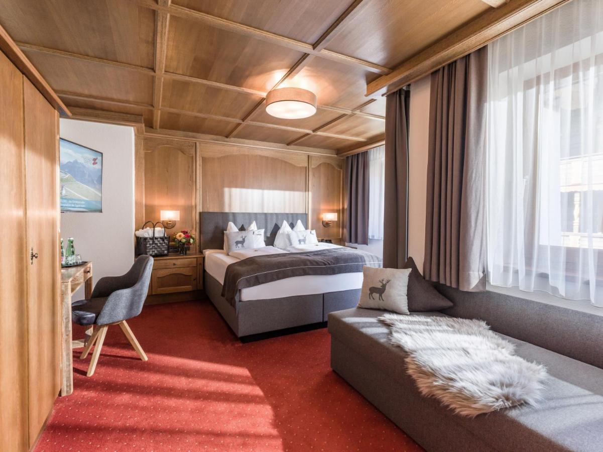 Hotel Blizz Finkenberg Eksteriør bilde