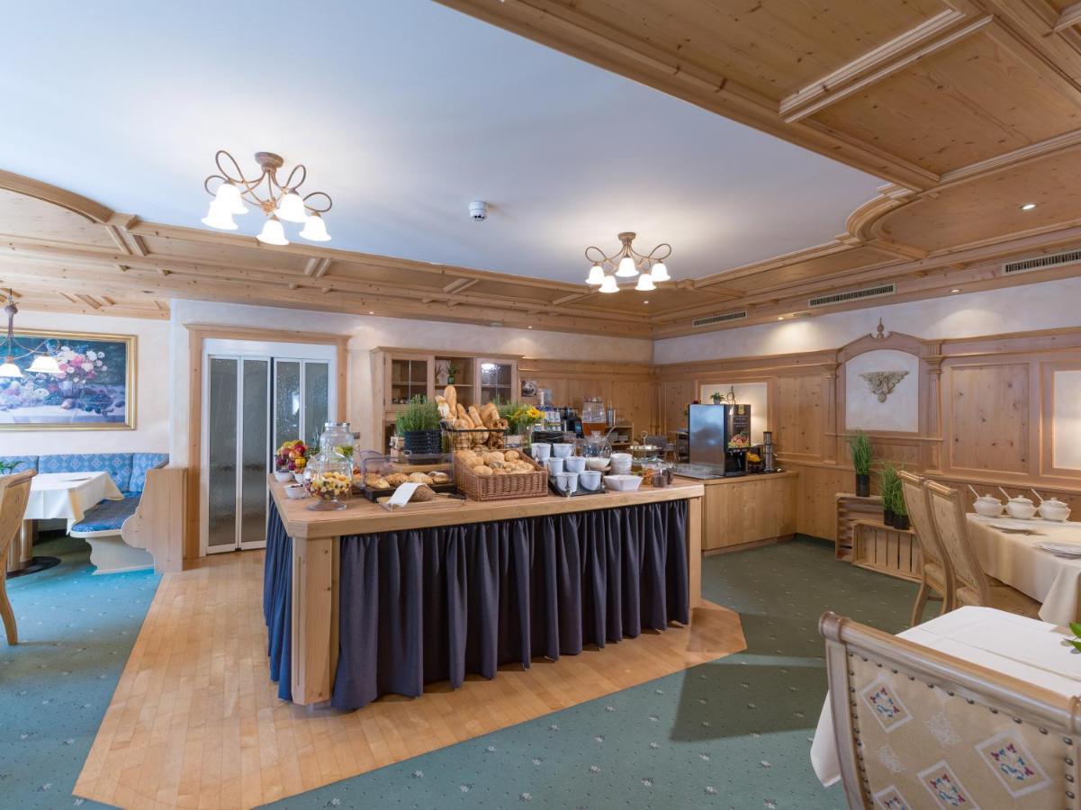 Hotel Blizz Finkenberg Eksteriør bilde